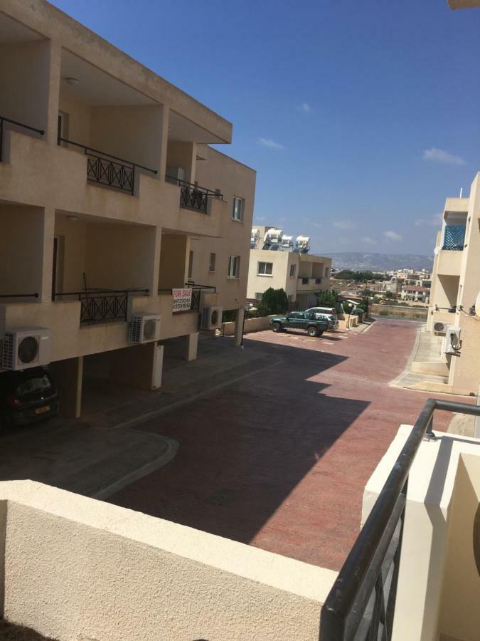 By The Sea Apartman Paphos Kültér fotó